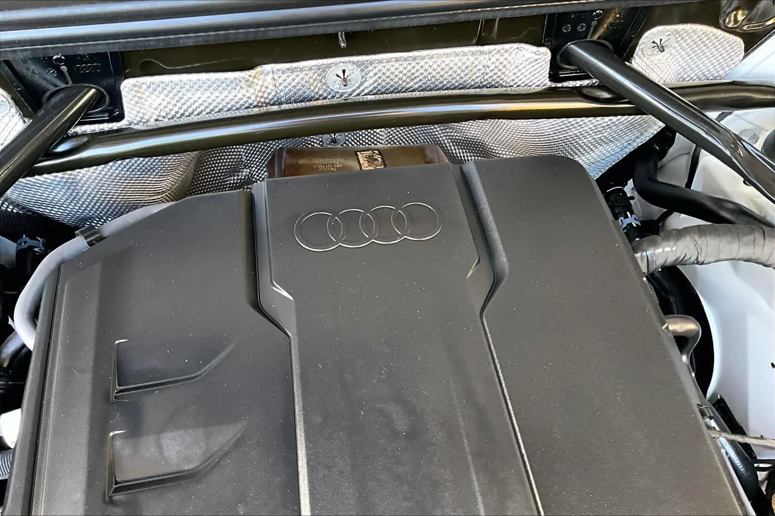 Certified Used 2025 Glacier White Metallic Audi Premium image 33