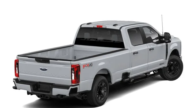 New 2026 Avalanche Ford XL image 3