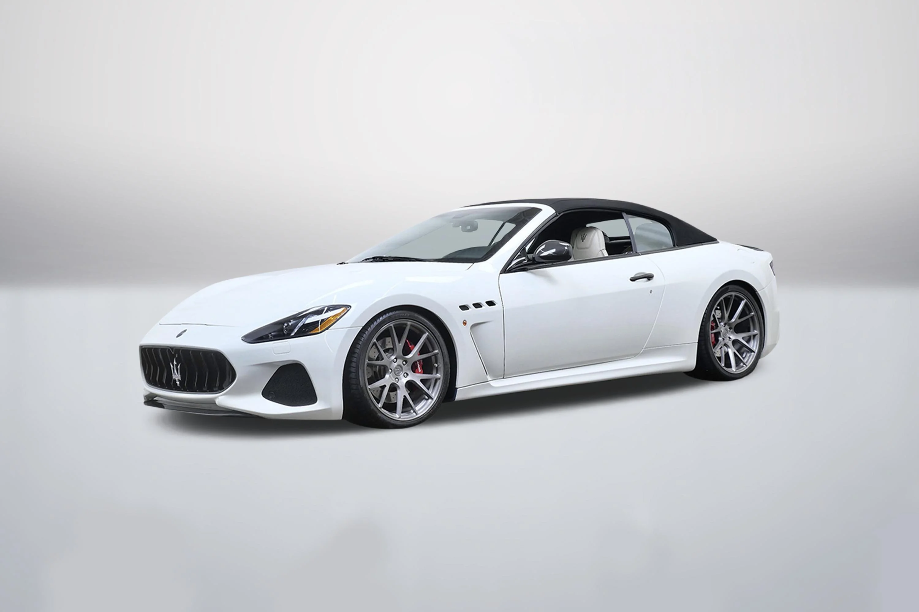 2018 Maserati GranTurismo Convertible MC's photo