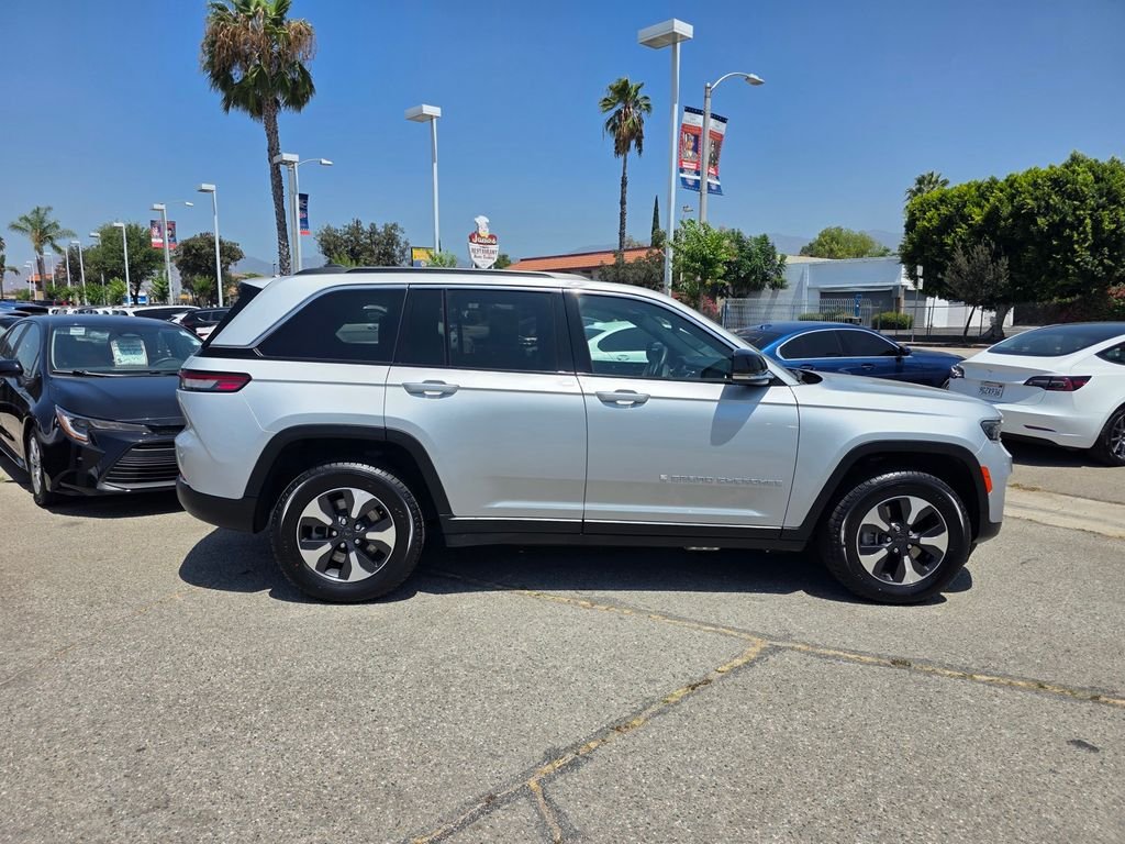Certified Used 2024 Silver Jeep 4xe image 4