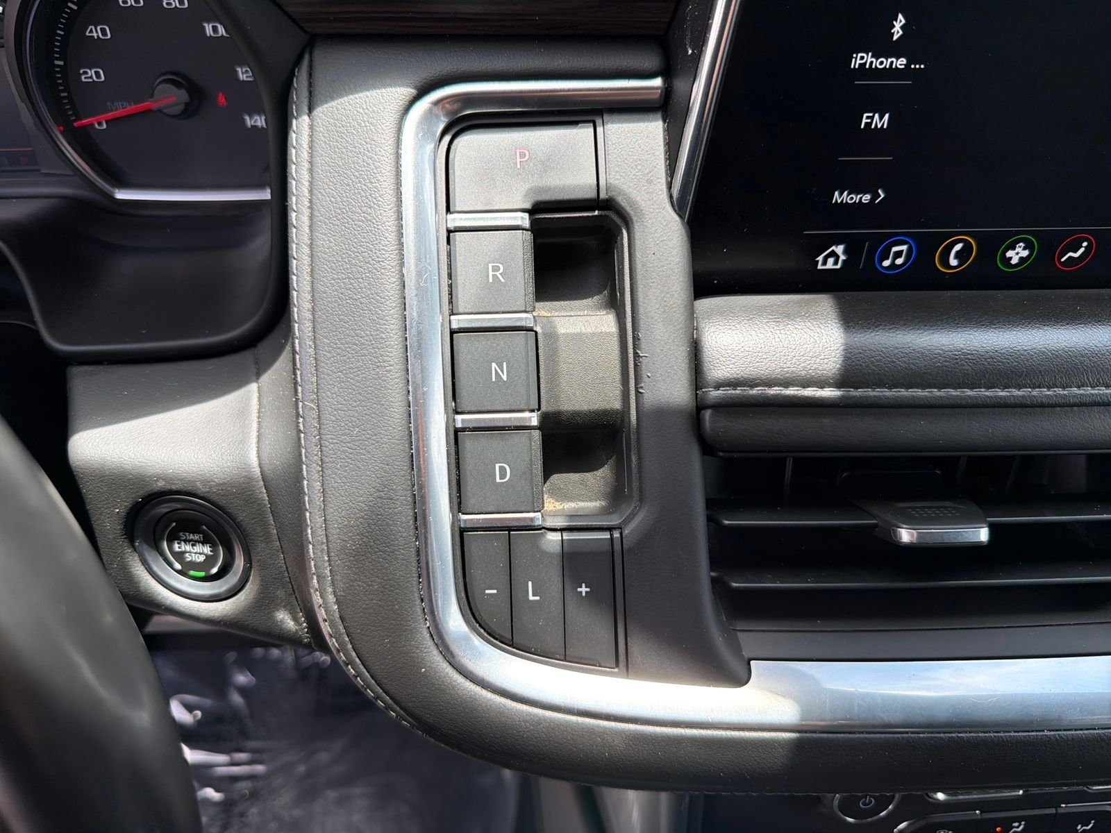 Used 2021 Black Chevrolet Z71 image 23