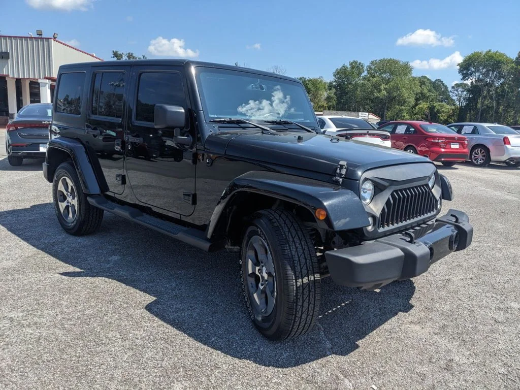 Used 2017 black Jeep 4d Convertible Sahara image 7