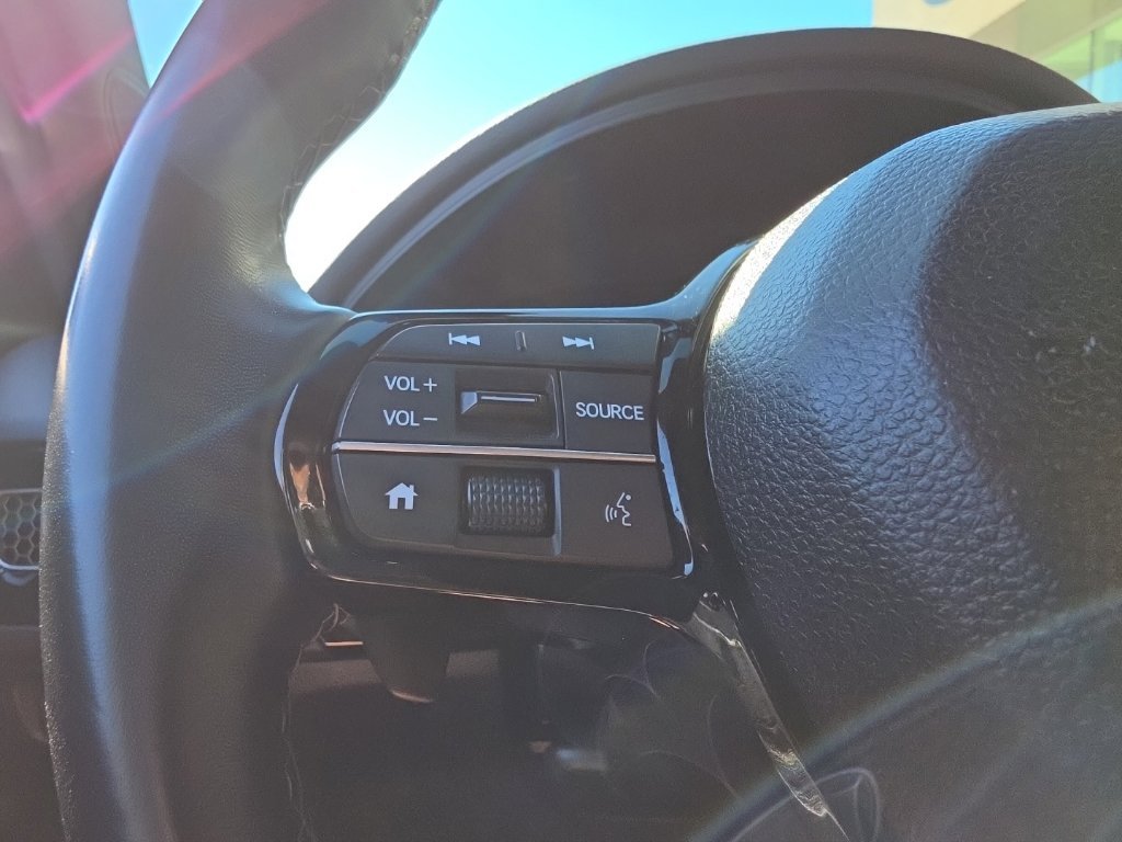 Used 2025  Honda Sport image 20