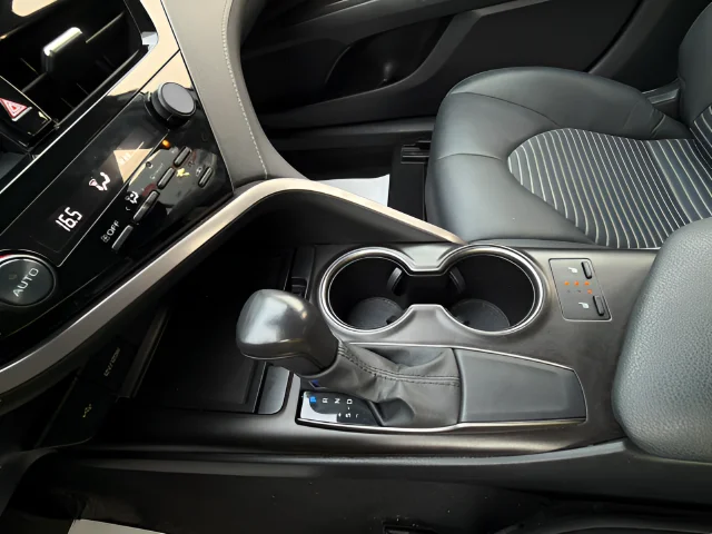 Used 2024  Toyota  image 20