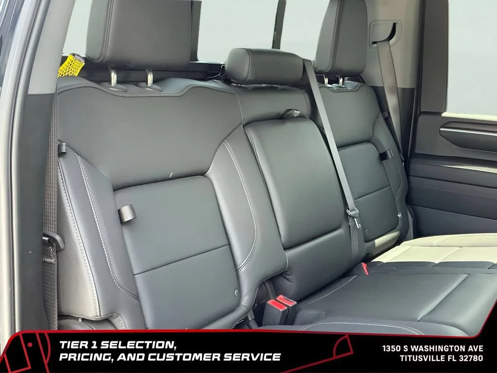 2024 GMC Sierra 2500HD SLT - Photo 17