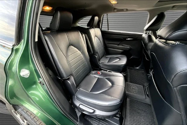 Used 2023 Green Toyota XLE image 25
