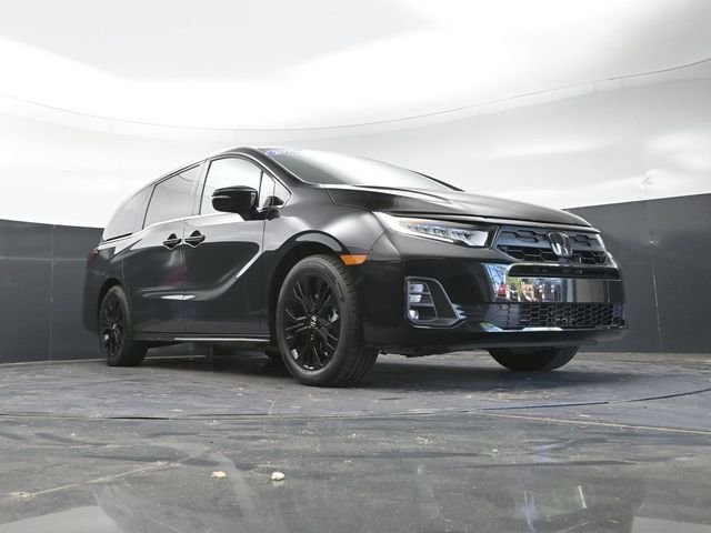Used 2025  Honda Sport-L image 48