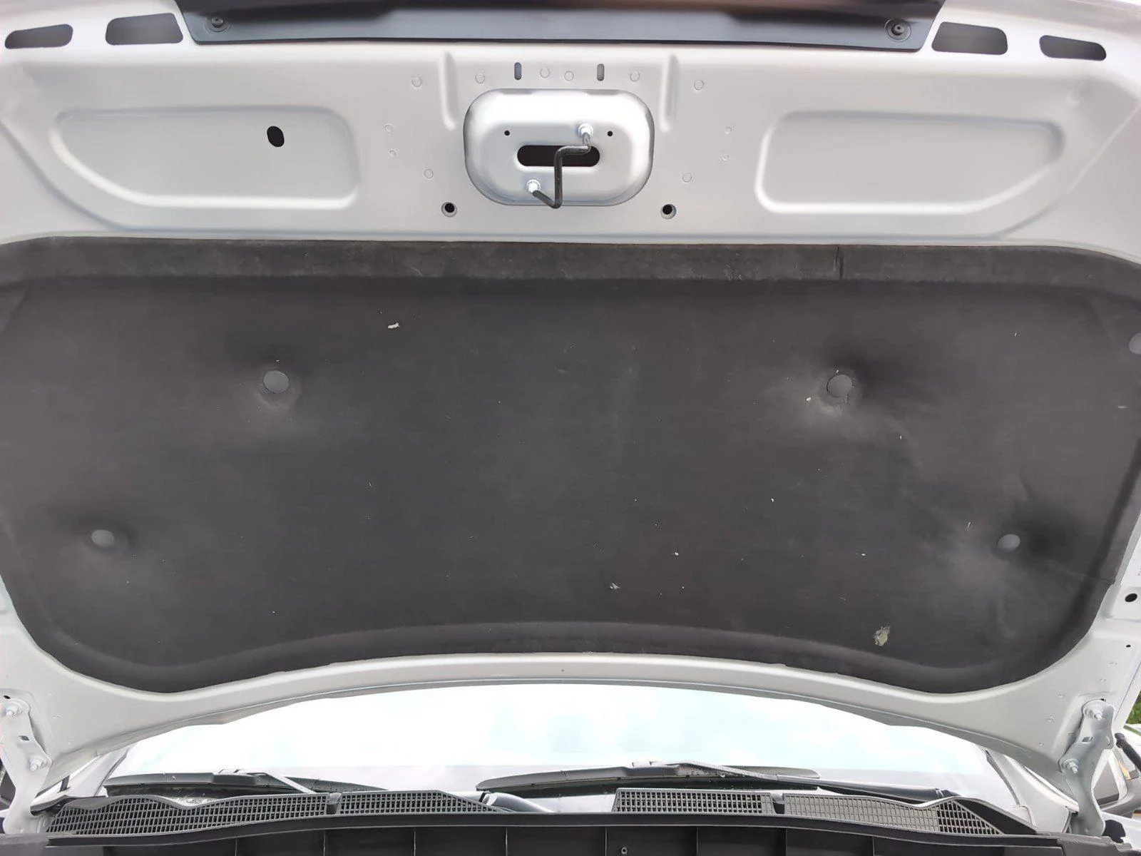 New 2026 Summit White GMC Elevation image 14