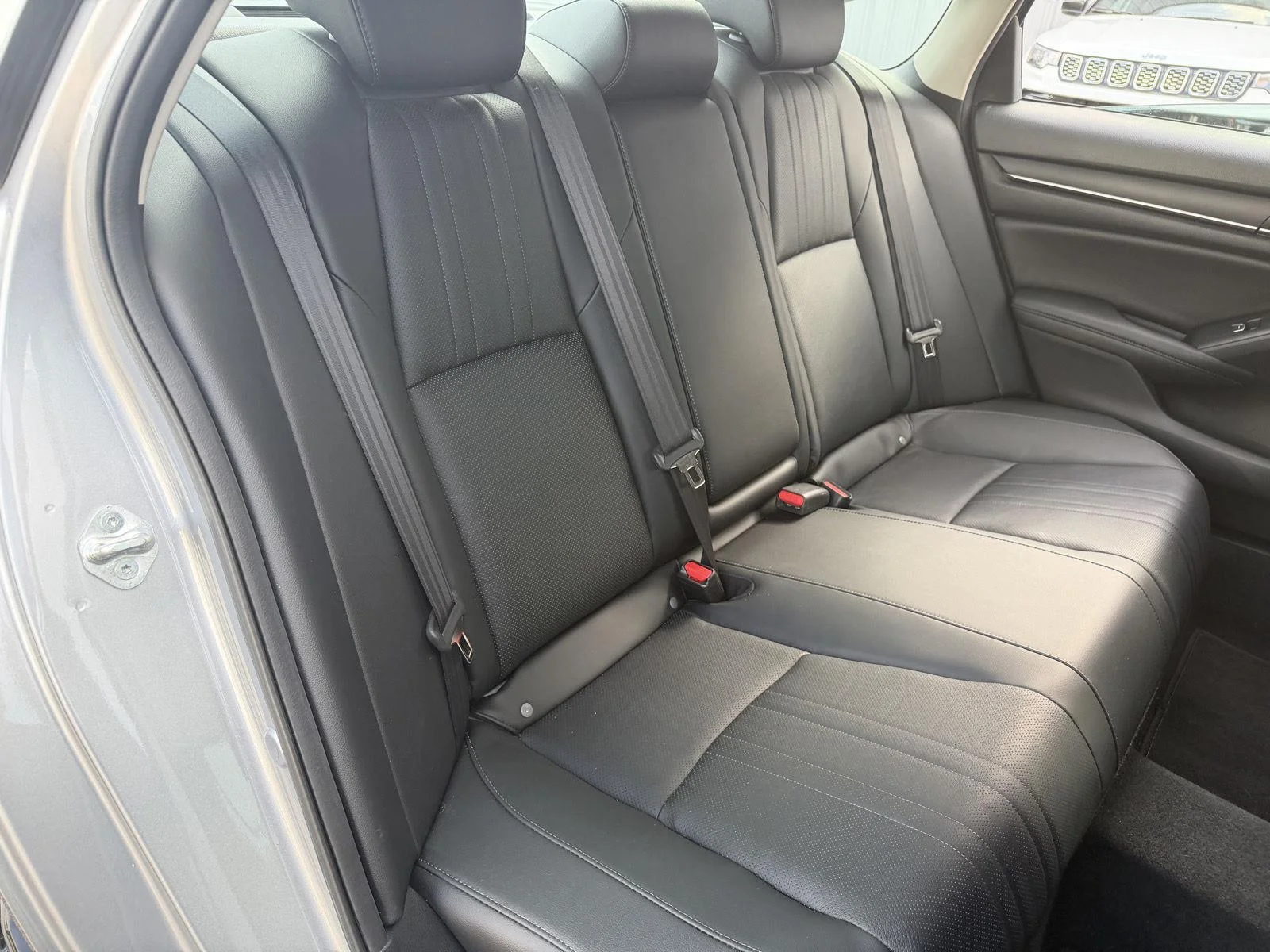 Used 2022 Lunar Silver Metallic Honda Sport Special Edition image 20
