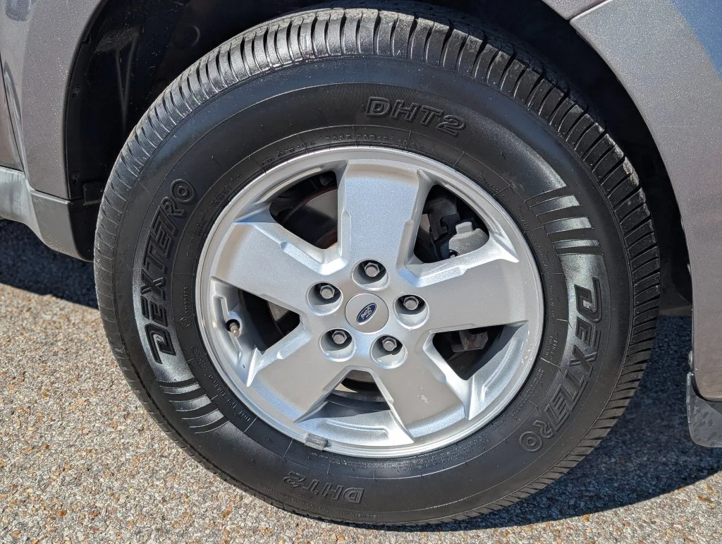 Used 2012 Gray Ford XLT image 10