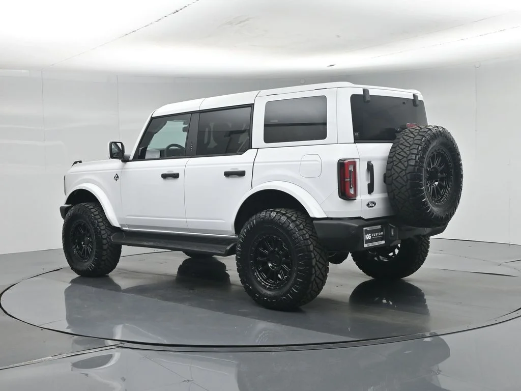 New 2026 Oxford White Ford Outer Banks image 25