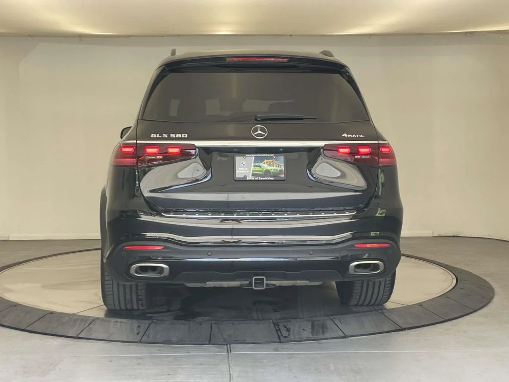 Used 2025 Black Mercedes-Benz GLS 580 image 4