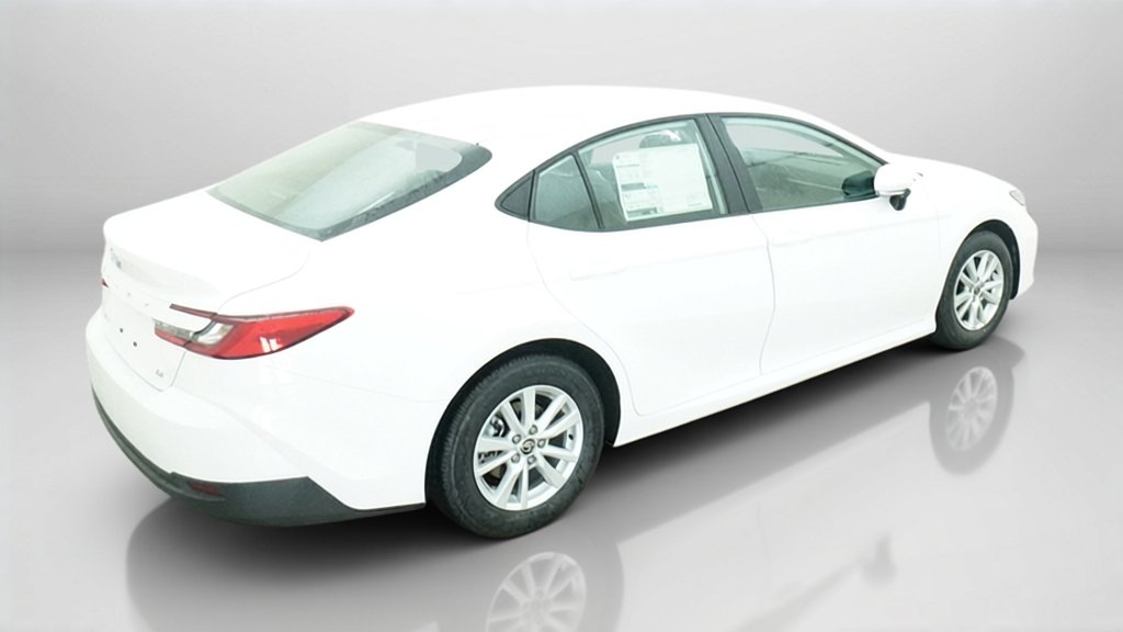 New 2026 Ice Cap Toyota LE image 9