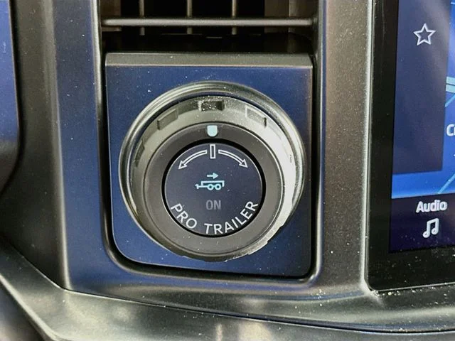 New 2026 Gray Ford Lariat image 22