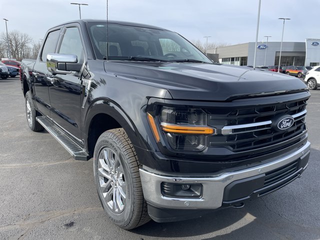 New 2026 Agate Black Metallic Ford XLT image 10