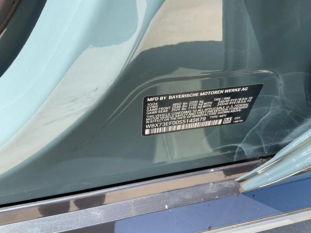 Used 2025 Green BMW xDrive28i image 34