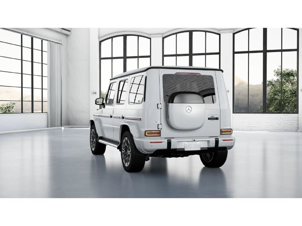 New 2025 MANUFAKTUR Moonlight White Magno Mercedes-Benz G 580 image 69