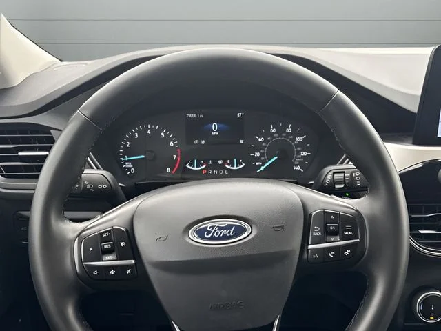 Used 2022 Blue Ford SE image 13