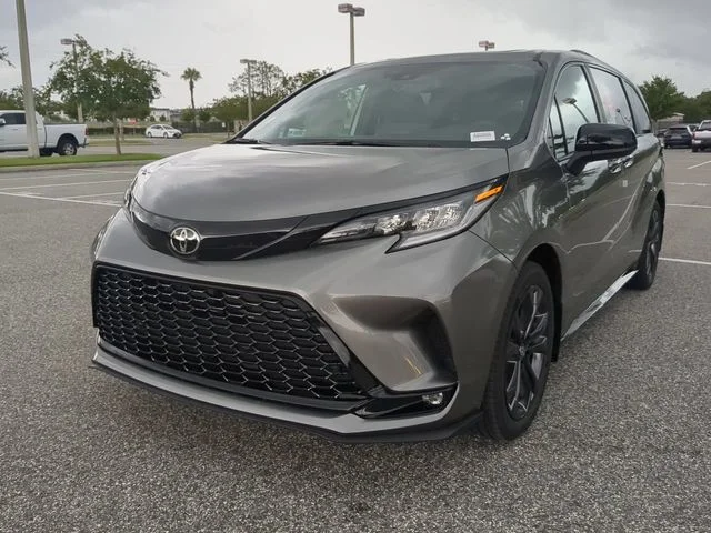 New 2026 Heavy Metal Toyota XSE image 8