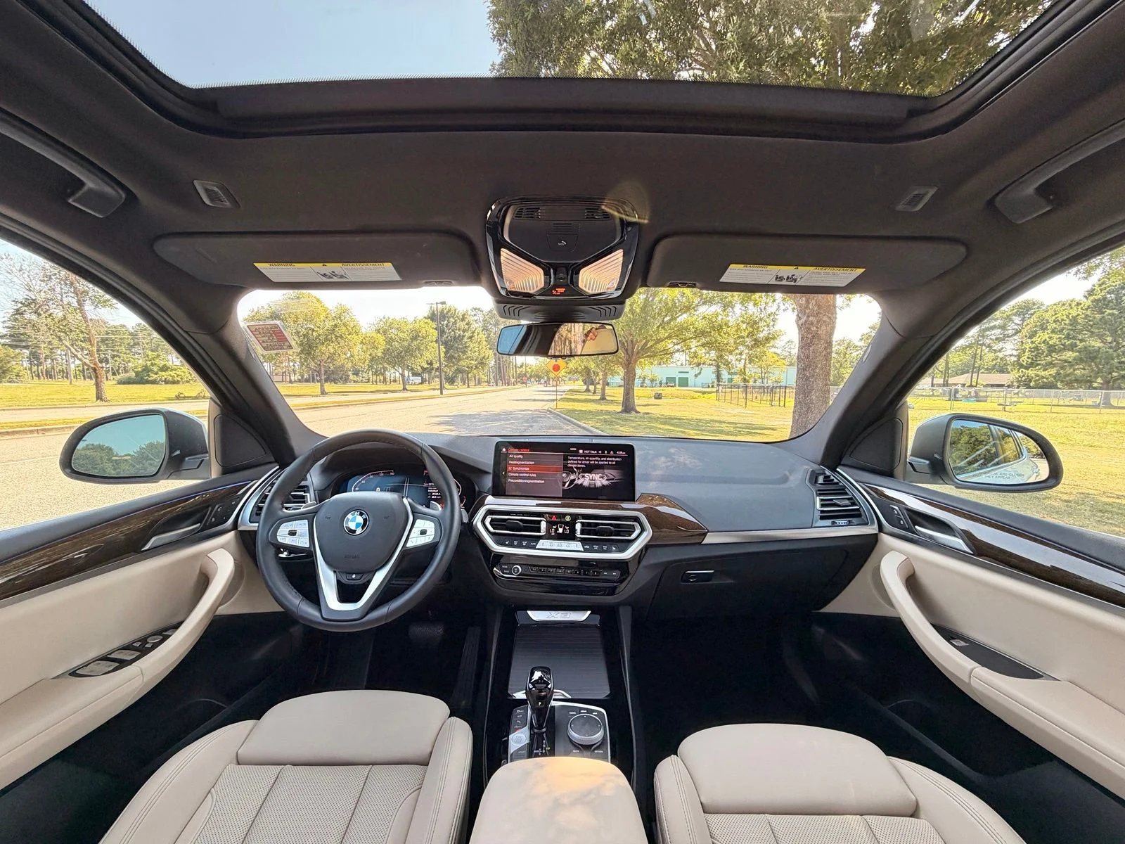 Certified Used 2023 Alpine White BMW sDrive30i image 2
