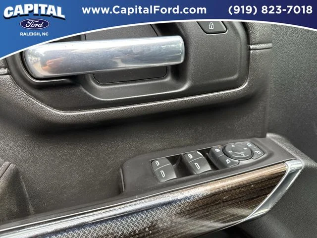 Used 2021 White Chevrolet LT image 21