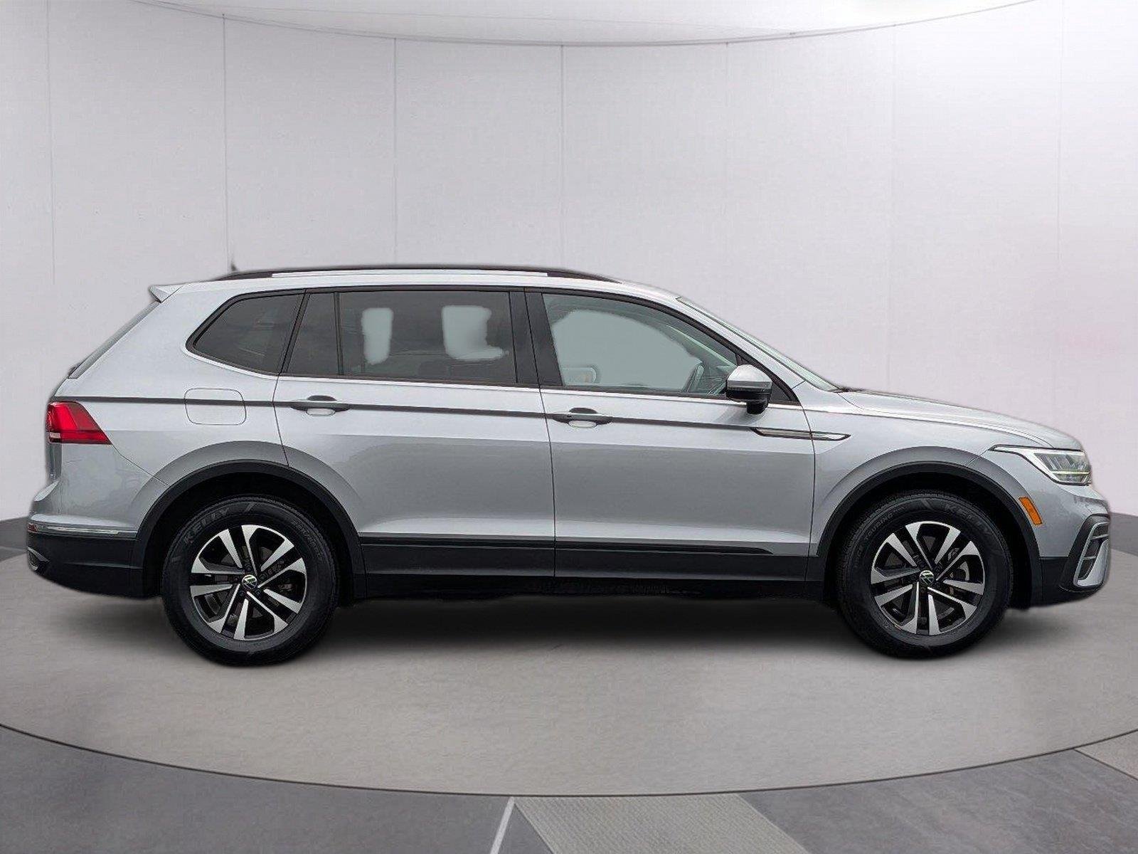 Used 2023 Pyrite Silver Metallic Volkswagen S image 6