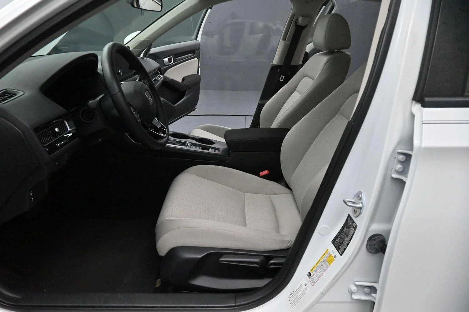 Used 2022 Platinum White Pearl Honda EX image 13