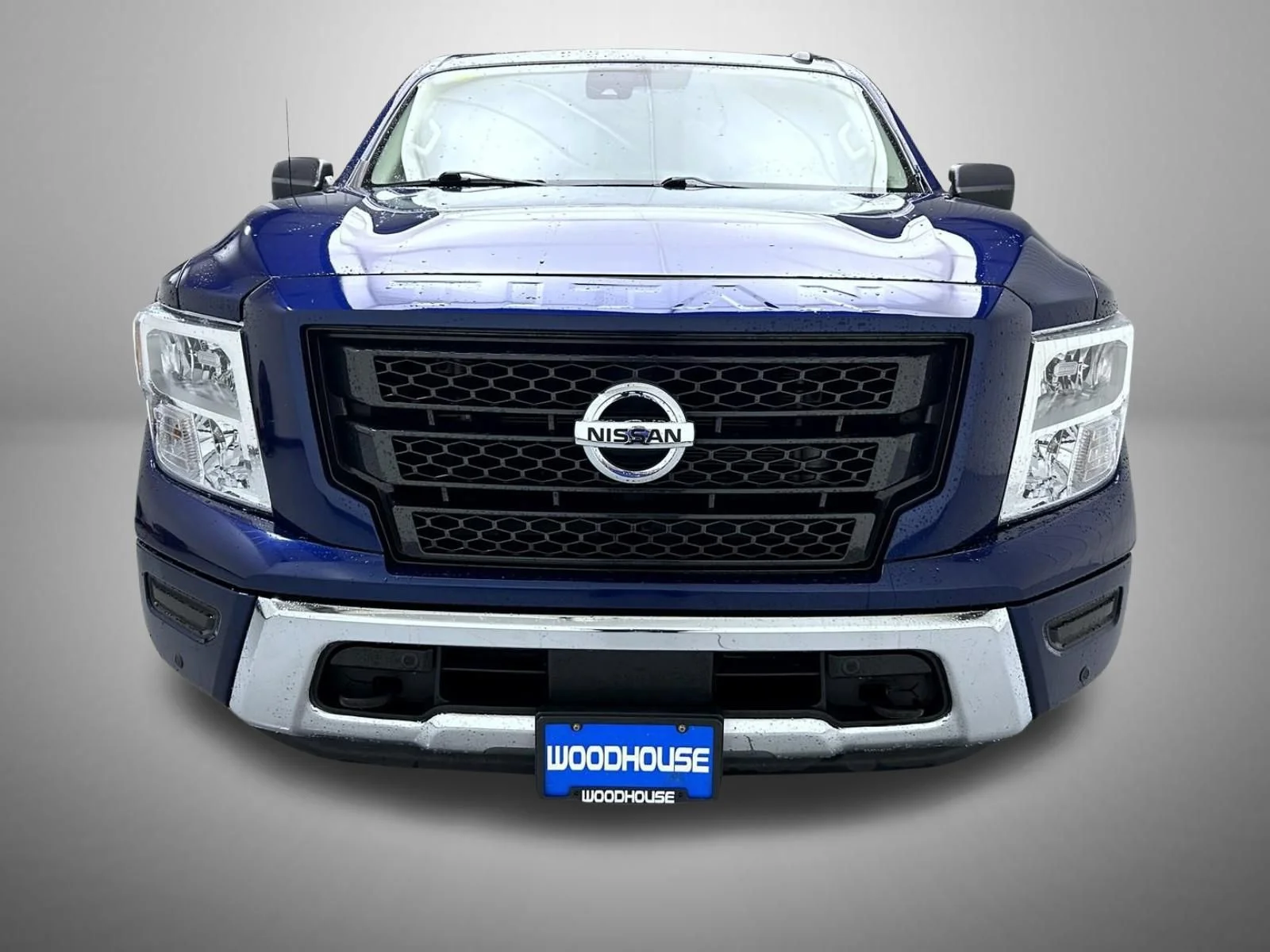 Used 2021 Blue Nissan SV image 2