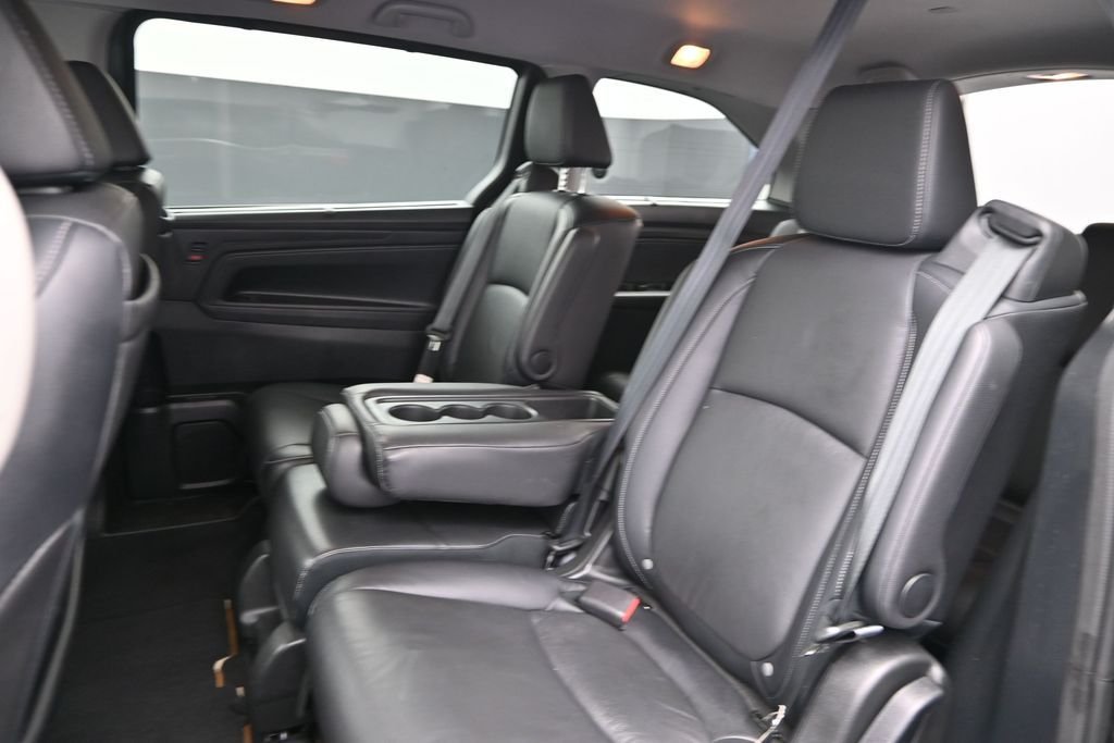 Used 2023  Honda Touring image 12