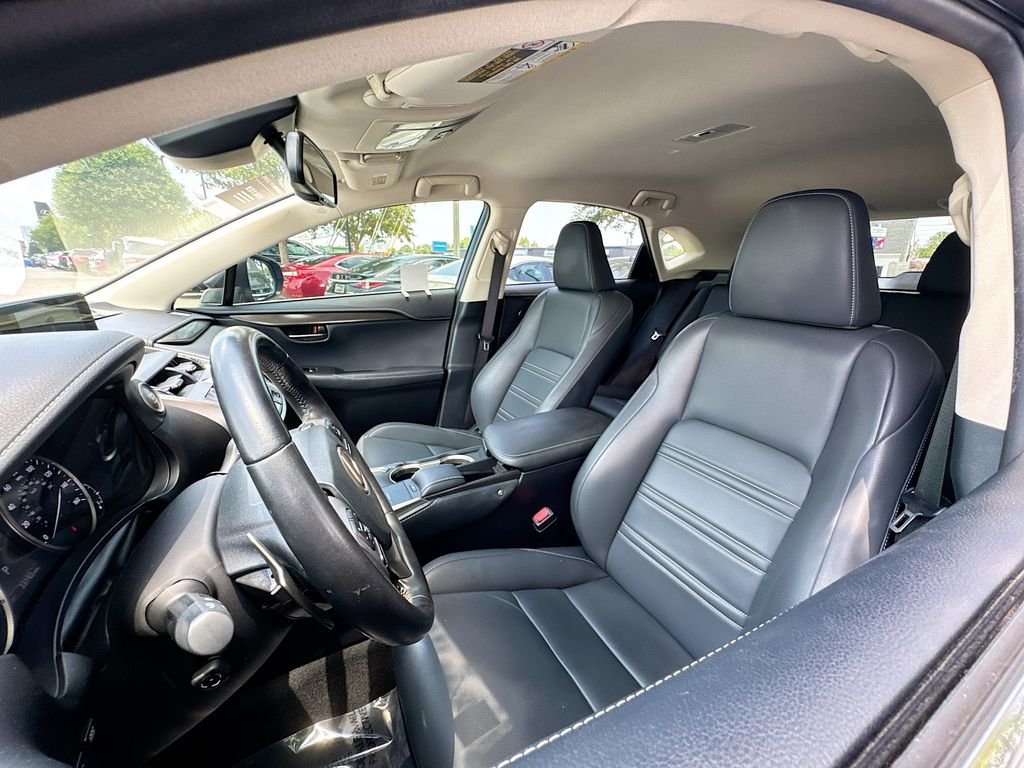 Used 2020 Nebula Gray Pearl Lexus 300 Base image 10