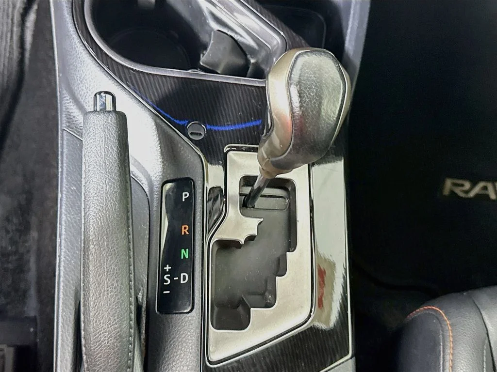 Used 2018 Silver Sky Metallic Toyota SE image 16