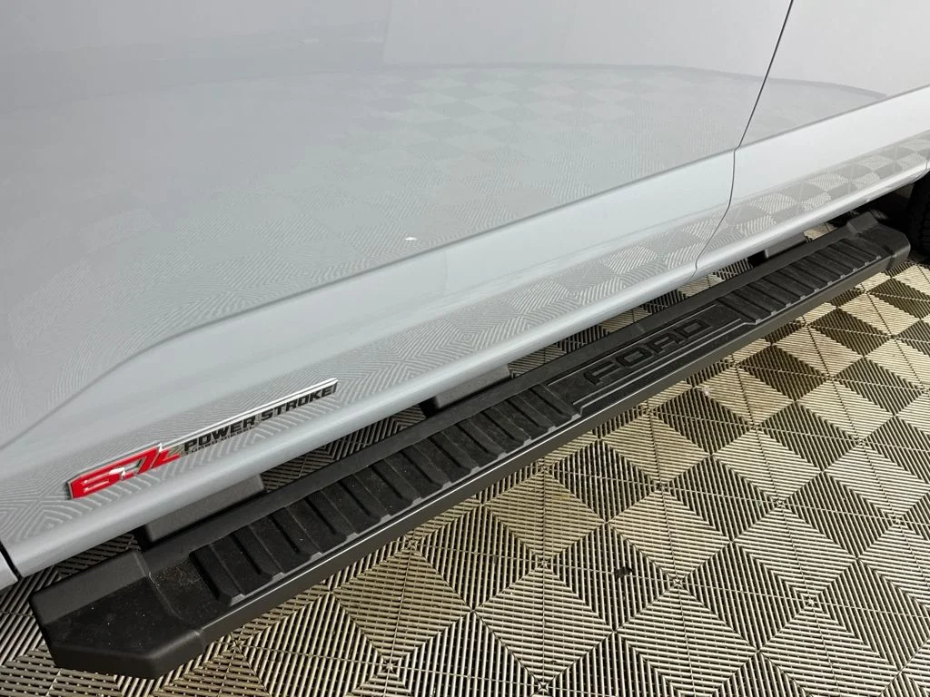 New 2026 Gray Ford Lariat image 30