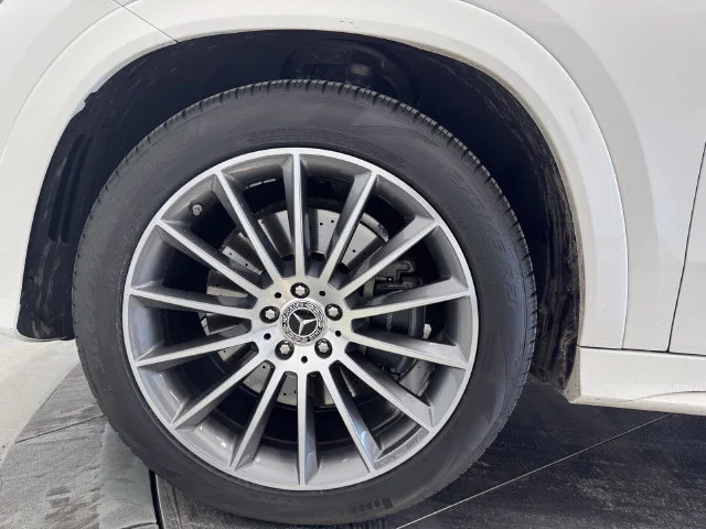 Used 2024 Polar White Mercedes-Benz GLE 350 image 10