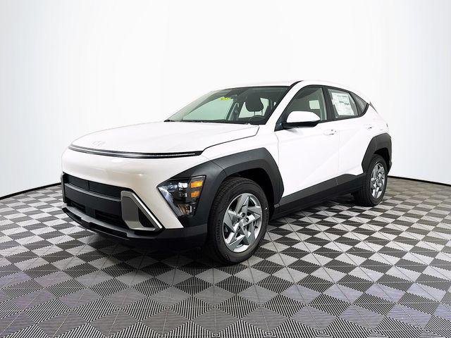New 2026 White Hyundai SE FWD image 44