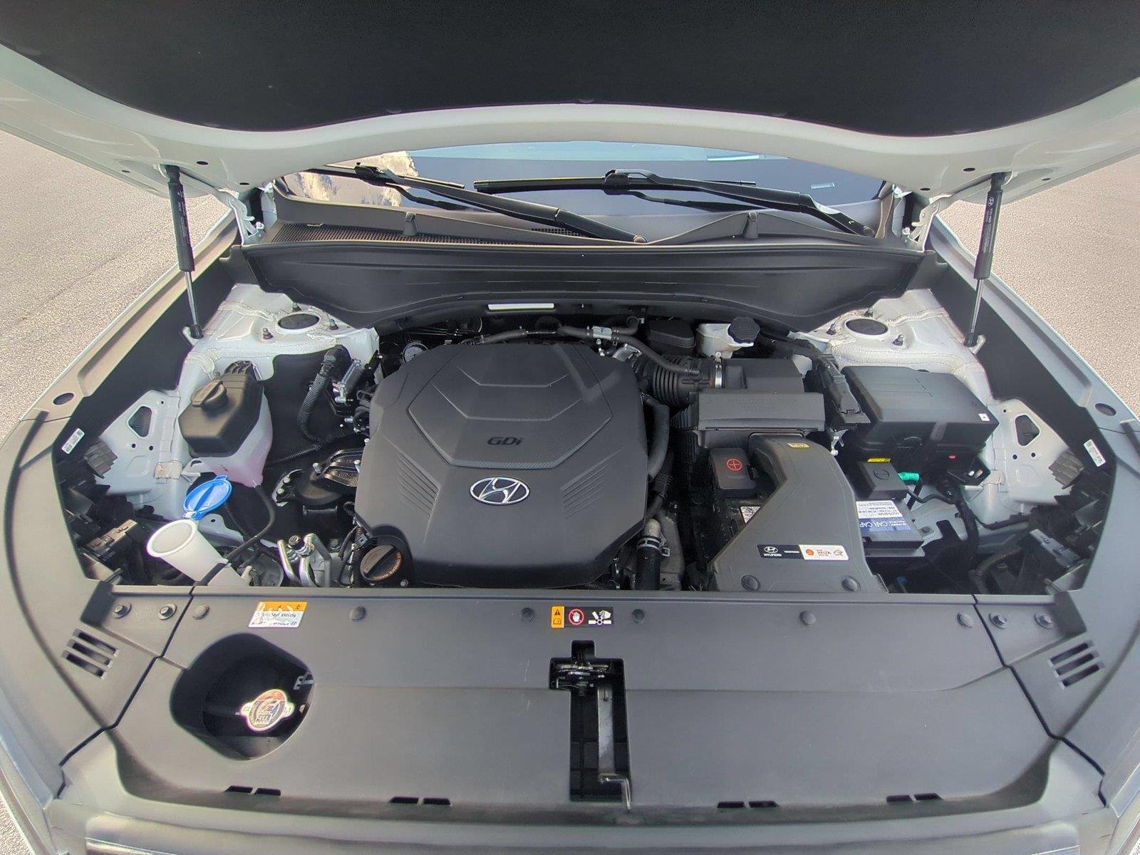 Used 2024 Hyper White Hyundai Limited image 42