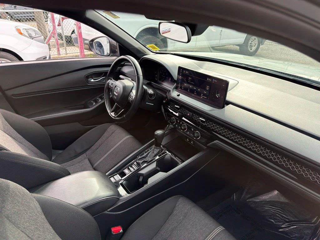 2024 Honda Accord Hybrid Sport - Photo 15