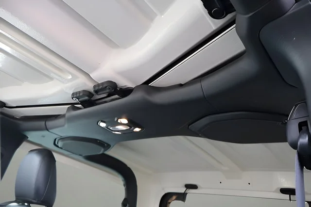 Used 2023 Sting-Gray Clearcoat Jeep Rubicon image 24
