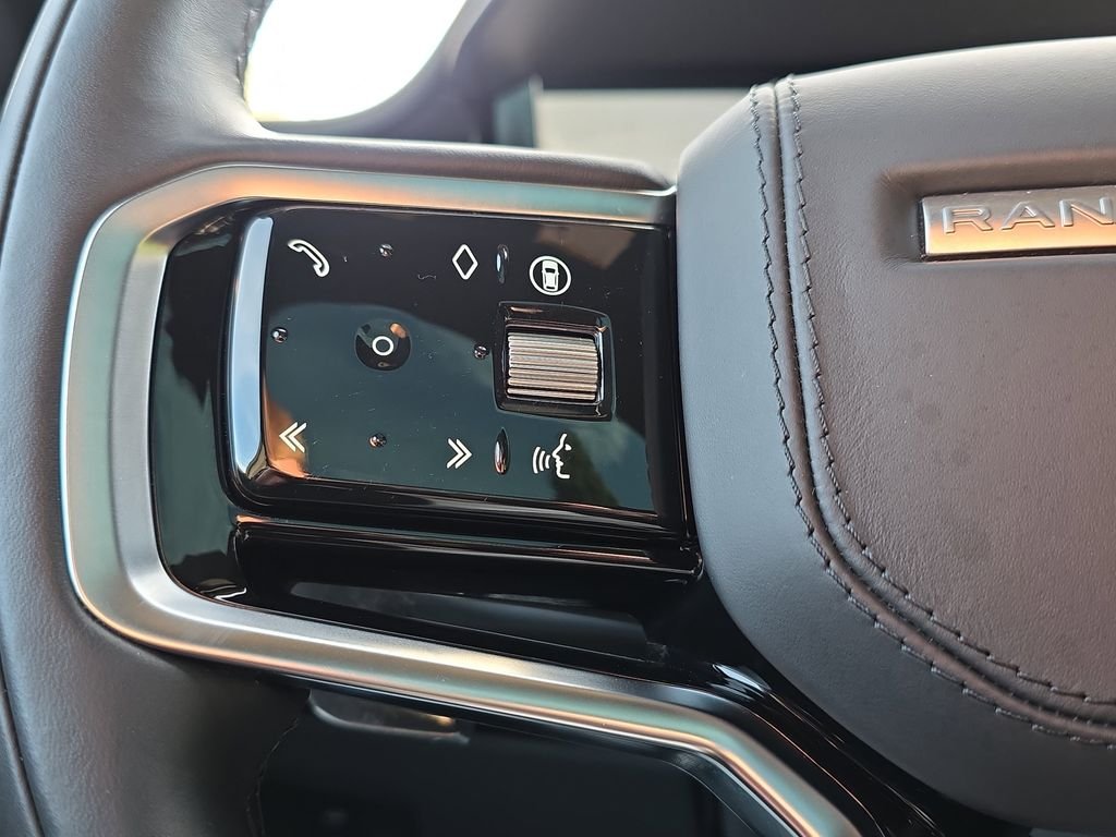 Certified Used 2025 Black Land Rover SE image 20
