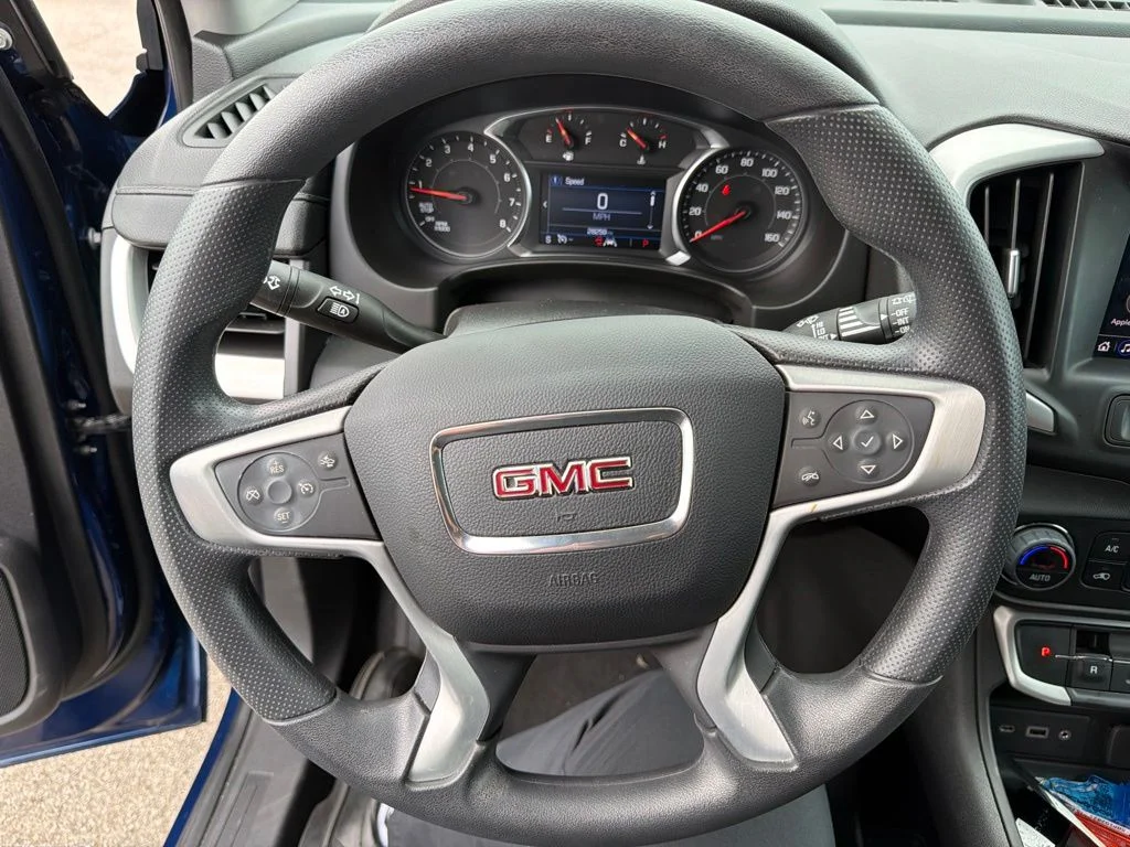 Used 2023 Blue GMC SLE image 16