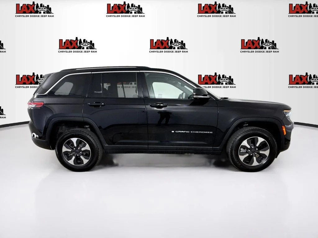 Used 2024 Black Jeep 4xe image 8