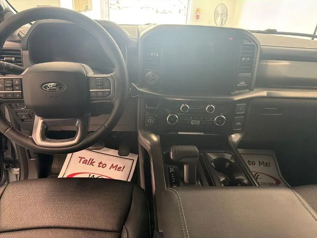 New 2026 Iconic Silver Metallic Ford Lariat® image 32