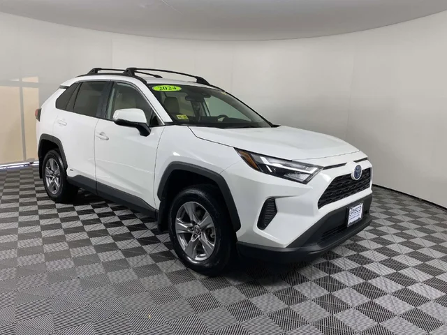 2024 Toyota RAV4 Hybrid XLE