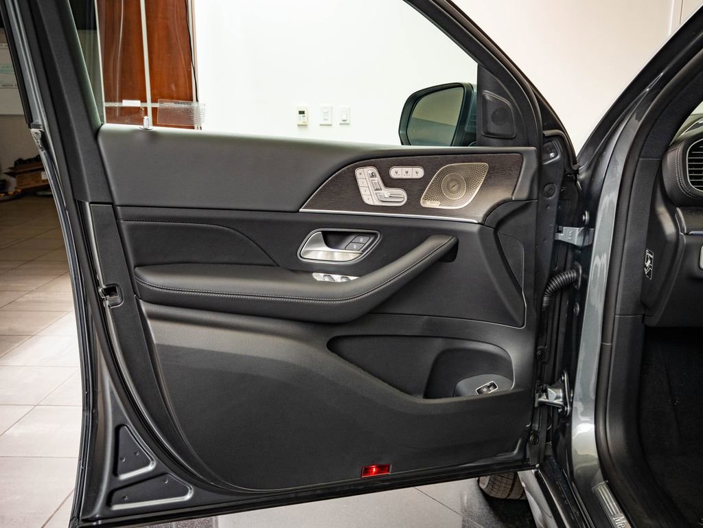New 2026 Selenite Grey Metallic Mercedes-Benz GLE 450 Coupe image 26