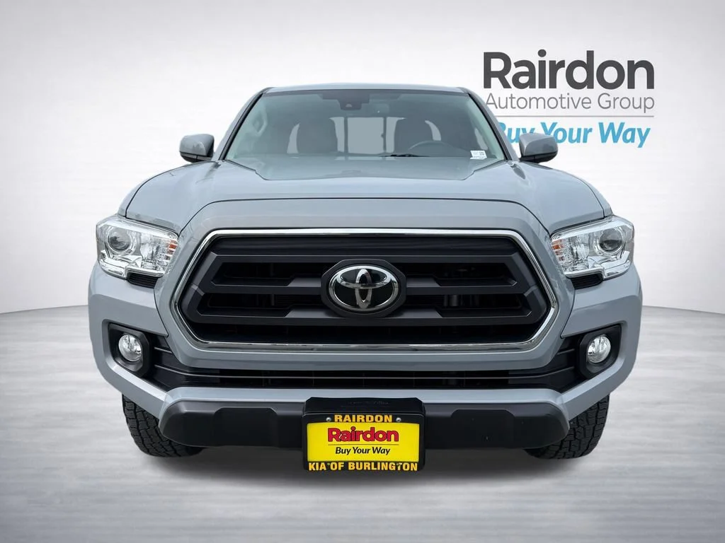 Used 2021 Cement Toyota SR image 2