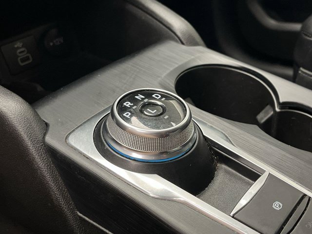 Used 2024 Iconic Silver Ford Platinum image 24