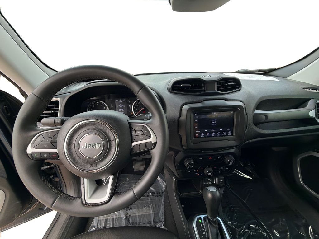 Used 2020 Slate Blue Pearlcoat Jeep Latitude image 21