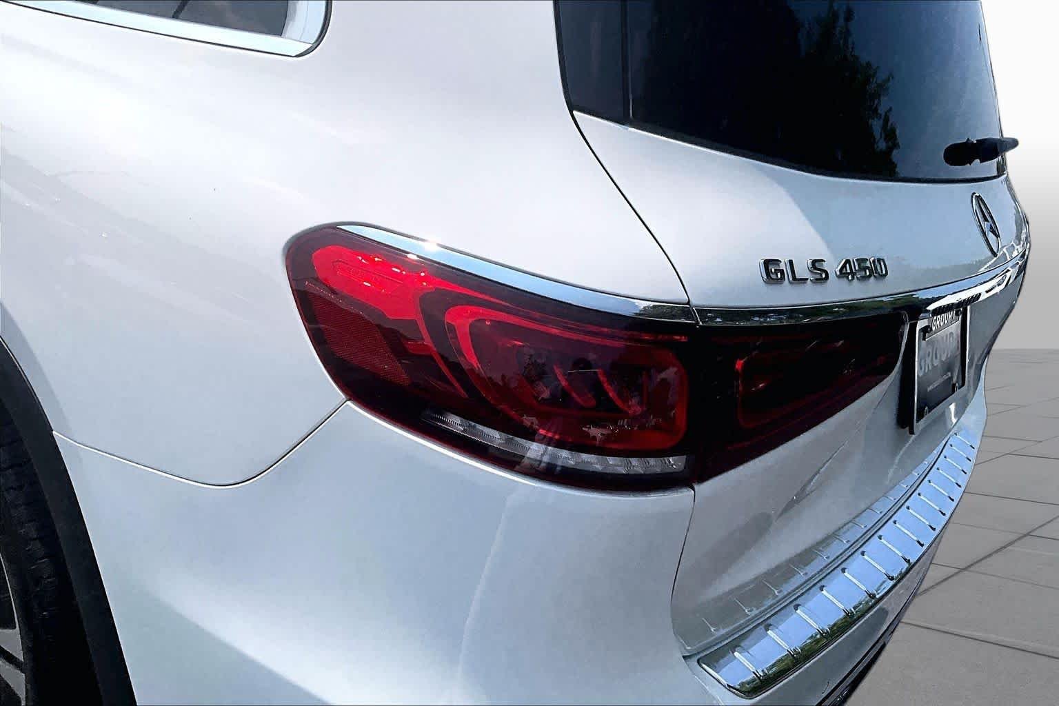 Used 2021 Polar White Mercedes-Benz GLS 450 image 29