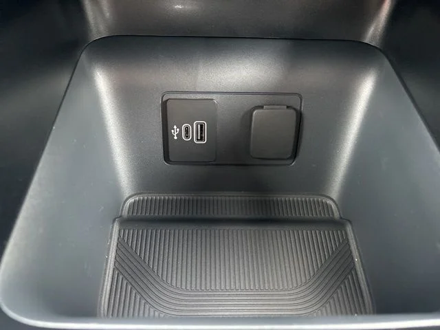New 2026 Agate Black Metallic Ford Active image 27