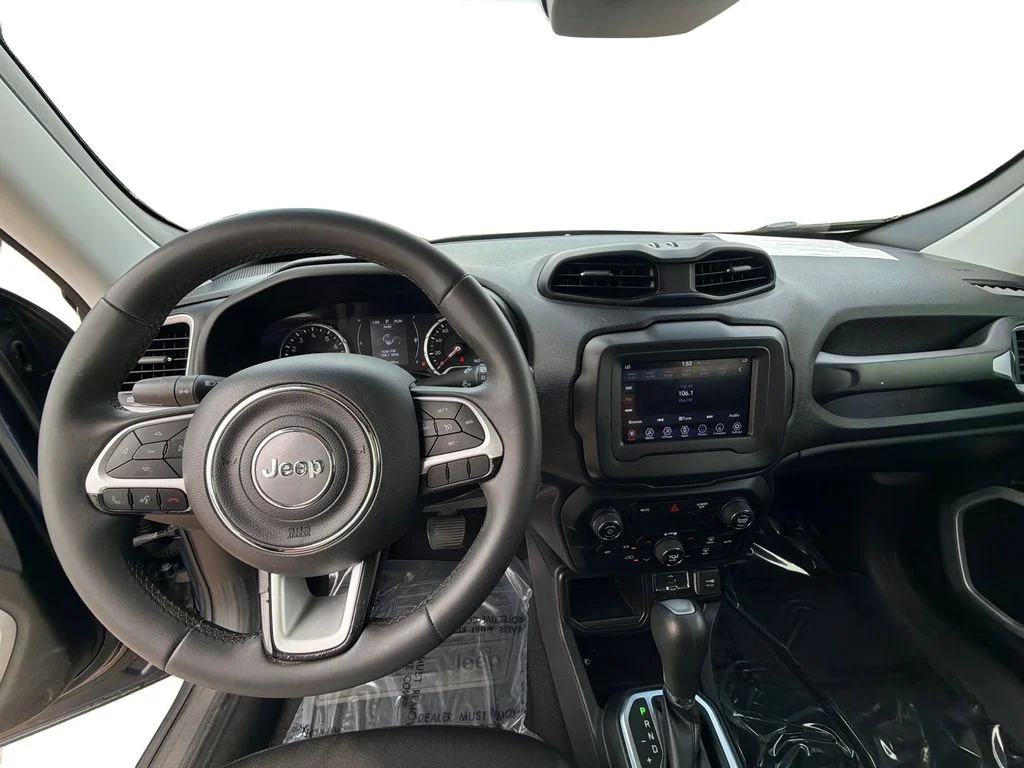 Used 2020 Slate Blue Pearlcoat Jeep Latitude image 21