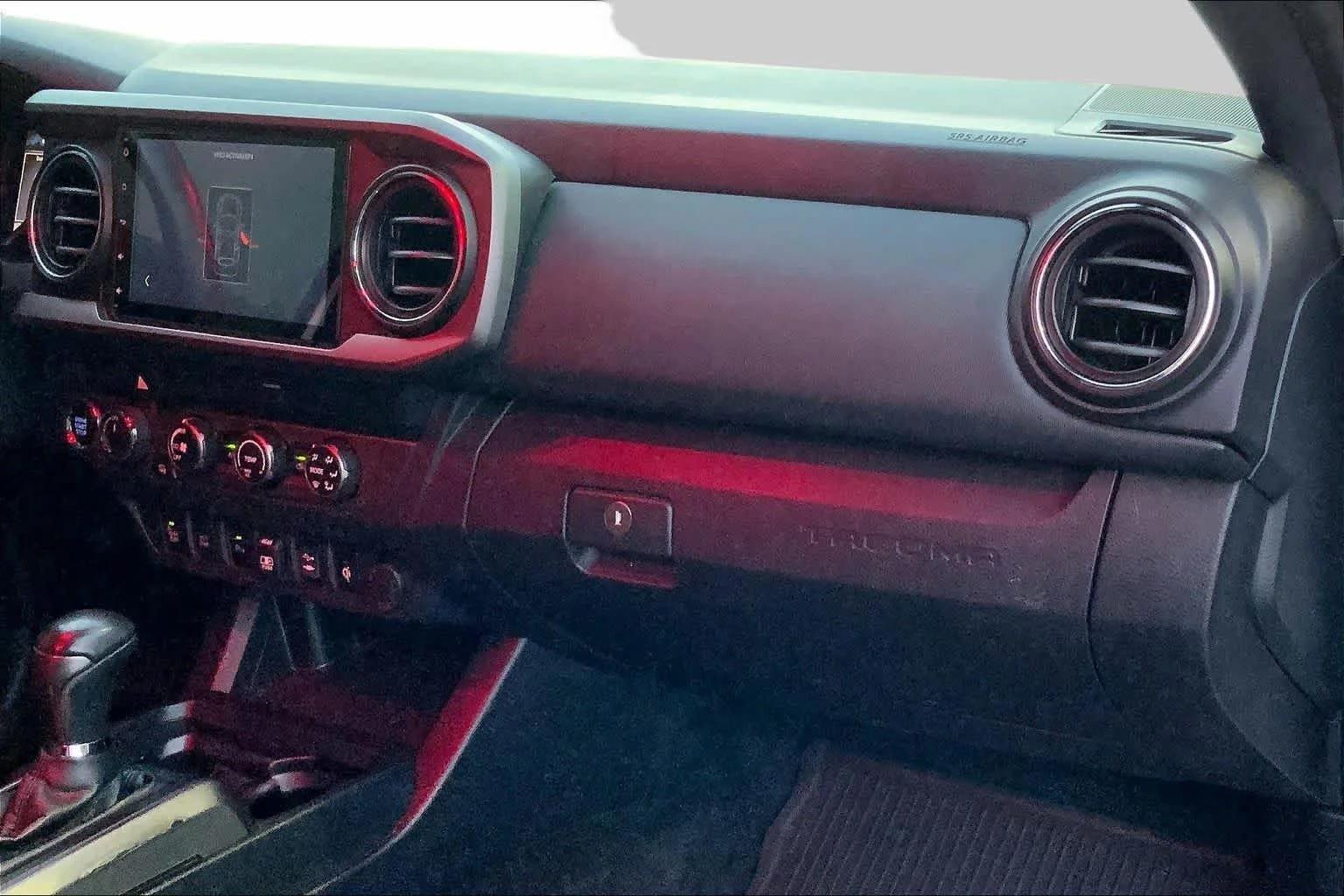 Used 2019 Super White Toyota TRD Off Road image 18